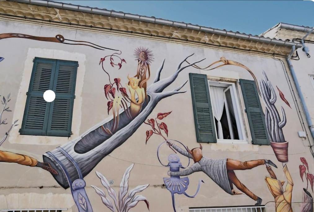 Apartamento Le Nid Douillet Nimes Exterior foto