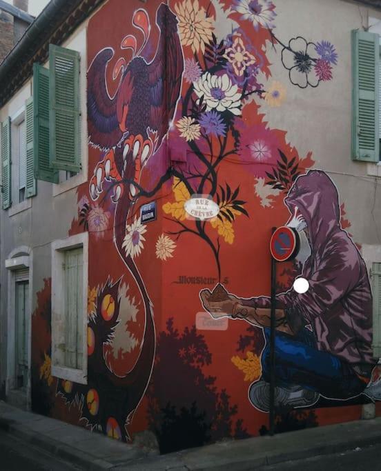 Apartamento Le Nid Douillet Nimes Exterior foto