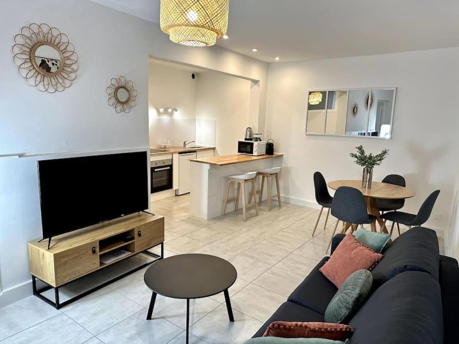 Apartamento Le Nid Douillet Nimes Exterior foto